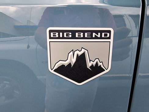 Used 2021 Ford Bronco Big Bend image 12