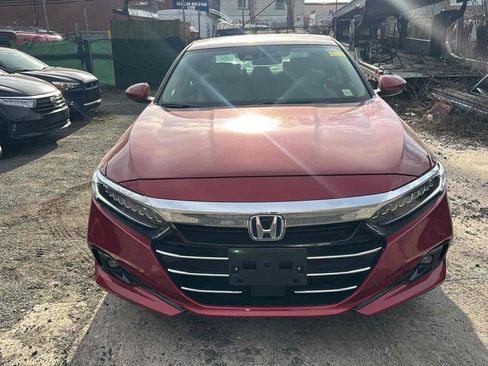 Used 2021 Honda Accord EX image 2