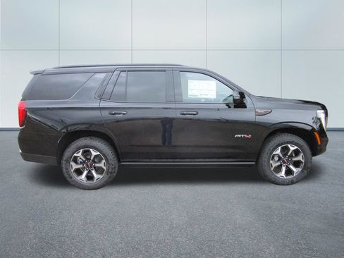 New 2026 GMC Yukon AT4 Ultimate w/ LPO, Floor Liner Package AWD/4WD image 7
