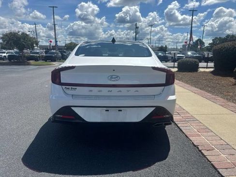 Used 2023 Hyundai Sonata SEL w/ Convenience Package FWD image 8