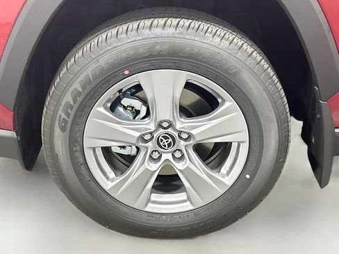 New 2025 Toyota RAV4 LE AWD/4WD image 8