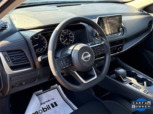Certified 2024 Nissan Rogue S image 18