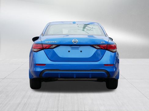 Certified 2022 Nissan Sentra SV w/ Trunk Package image 6