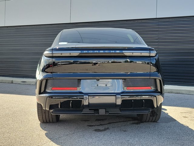 Used 2026 Porsche Cayenne S AWD/4WD image 6