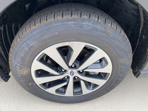 New 2025 Subaru Outback Premium image 24