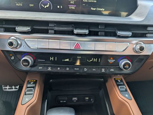 Used 2024 Kia Telluride SX X-Line image 30