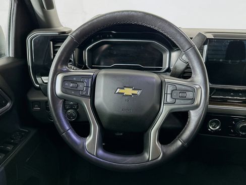 Used 2022 Chevrolet Silverado 1500 LT image 18