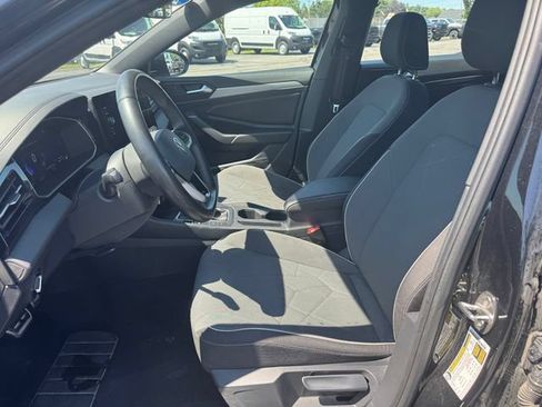 Used 2025 Volkswagen Jetta Sport FWD image 21