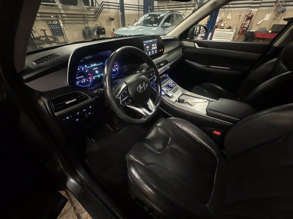Used 2020 Hyundai Palisade SEL w/ Premium Package AWD/4WD image 9