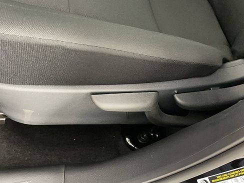 Used 2025 Nissan Kicks Play S FWD image 30