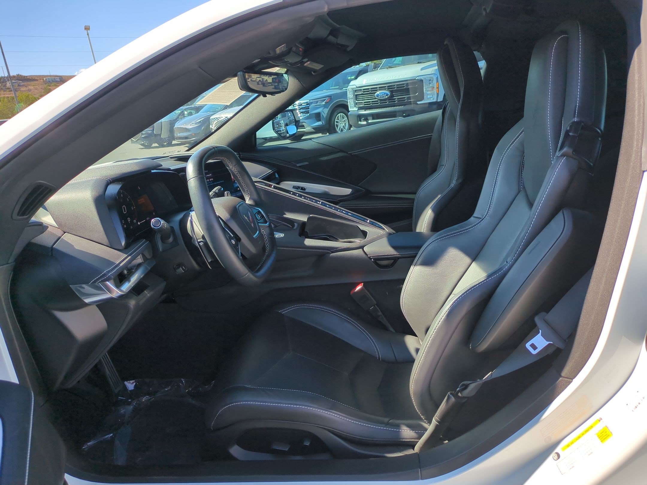 Used 2024 Chevrolet Corvette Stingray Coupe w/ 1LT RWD image 15