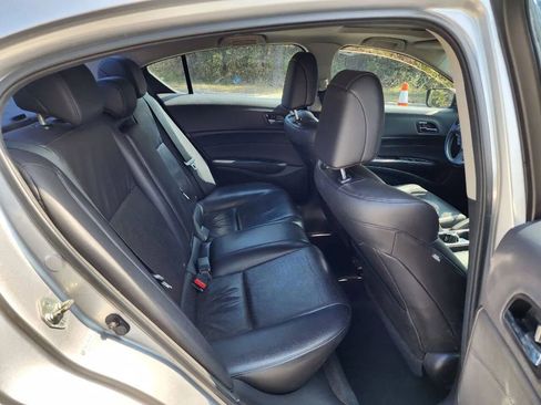 Used 2013 Acura ILX w/ Technology Package image 19
