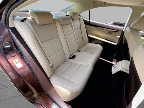 Used 2016 Lexus ES 350 FWD image 21