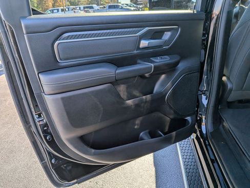 Used 2025 RAM 1500 Big Horn image 28
