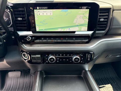New 2026 GMC Sierra 2500 SLT AWD/4WD image 12