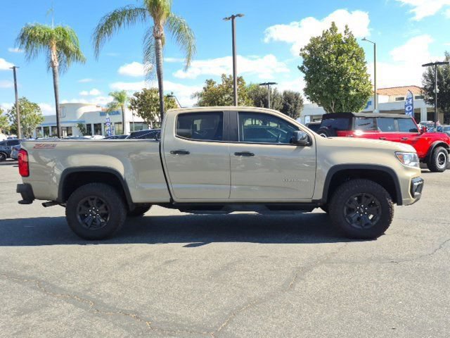 Used 2022 Chevrolet Colorado Z71 AWD/4WD image 4