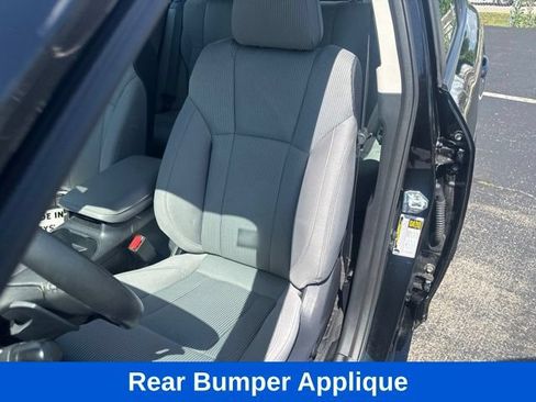 Used 2025 Subaru Legacy Premium w/ Popular Package #1A AWD/4WD image 9