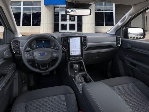 New 2026 Ford Ranger XLT w/ Black Appearance Package RWD image 31