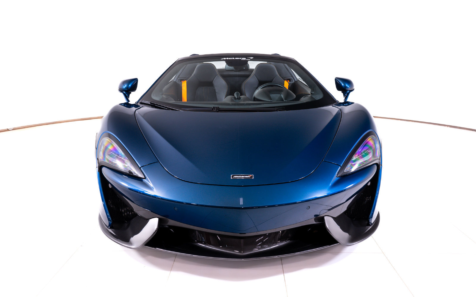 Used 2018 McLaren 570S Spider RWD image 10