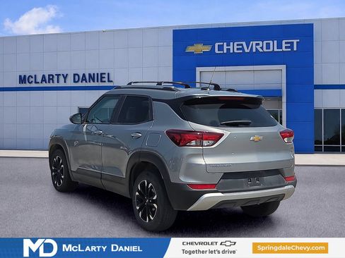 Used 2023 Chevrolet TrailBlazer LT FWD image 4