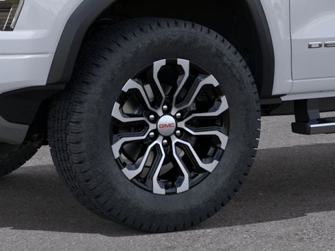 New 2026 GMC Canyon Denali AWD/4WD image 9