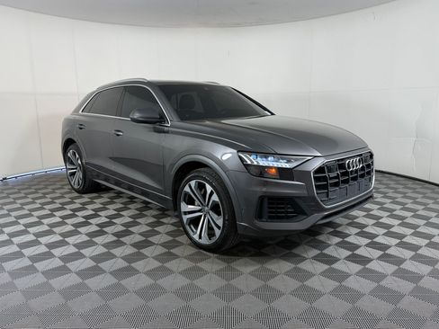 Used 2019 Audi Q8 Prestige AWD/4WD image 7