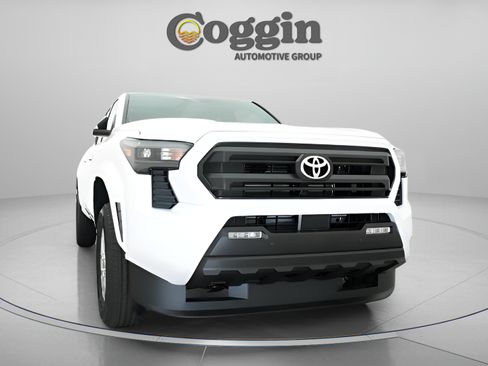Used 2025 Toyota Tacoma SR5 w/ SR5 Upgrade Package RWD image 30