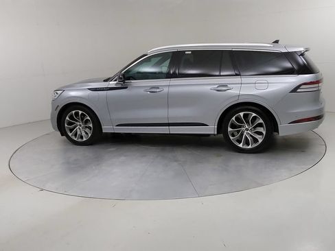 Used 2023 Lincoln Aviator Grand Touring w/ Equipment Group 301A AWD/4WD image 19