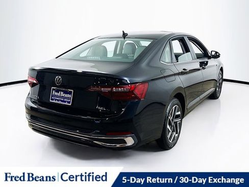 Used 2023 Volkswagen Jetta SEL image 11