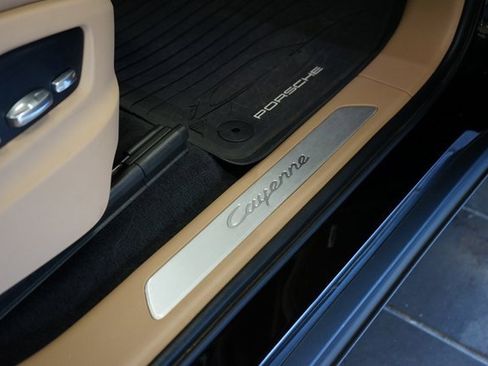 Used 2020 Porsche Cayenne image 45