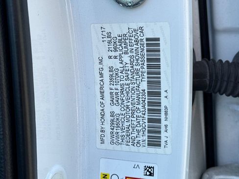 Used 2018 Honda Accord EX image 41