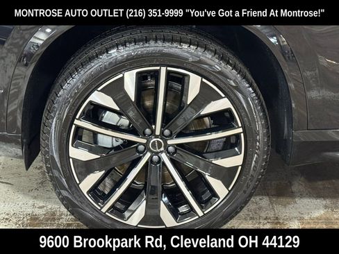 New 2026 Volvo XC90 B6 Ultra w/ Protection Package image 50