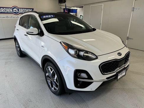 Used 2021 Kia Sportage EX w/ EX Technology Package AWD/4WD image 11