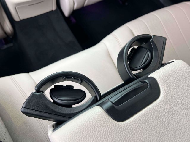 Used 2020 Mercedes-Benz E 350 Sedan image 13