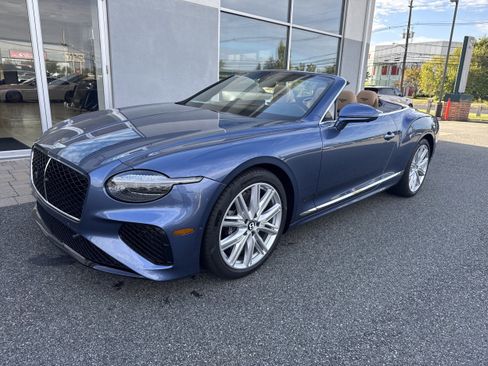 New 2026 Bentley Continental GTC image 32