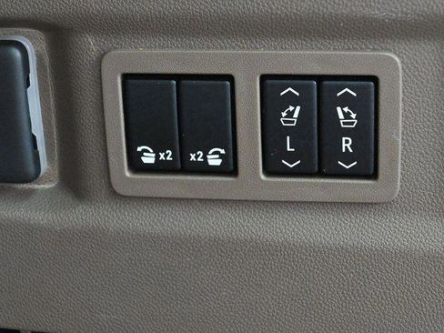 Used 2021 GMC Yukon Denali AWD/4WD image 36