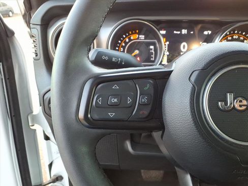 Used 2023 Jeep Wrangler Sport S image 10