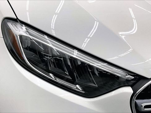 Certified 2023 Mercedes-Benz GLC 300 image 26