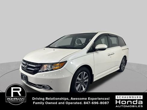 Used 2015 Honda Odyssey Touring Elite image 2