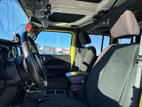 Used 2023 Jeep Wrangler Sport image 24