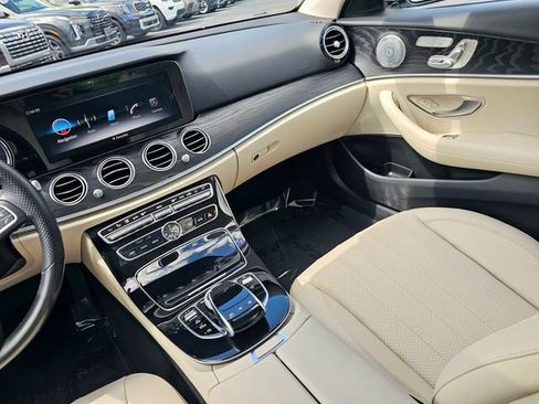 Certified 2017 Mercedes-Benz E 300 4MATIC image 45