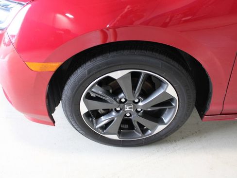 Used 2023 Honda Odyssey Elite image 4