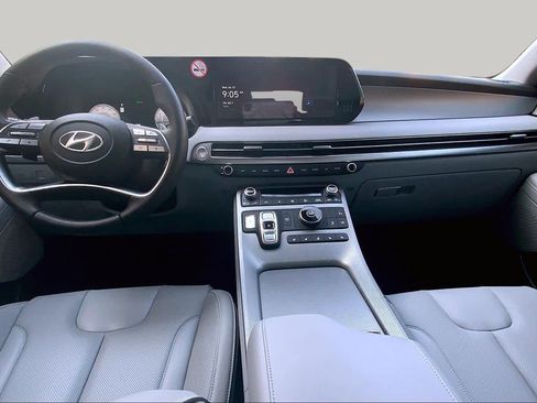 Used 2025 Hyundai Palisade SEL FWD image 15