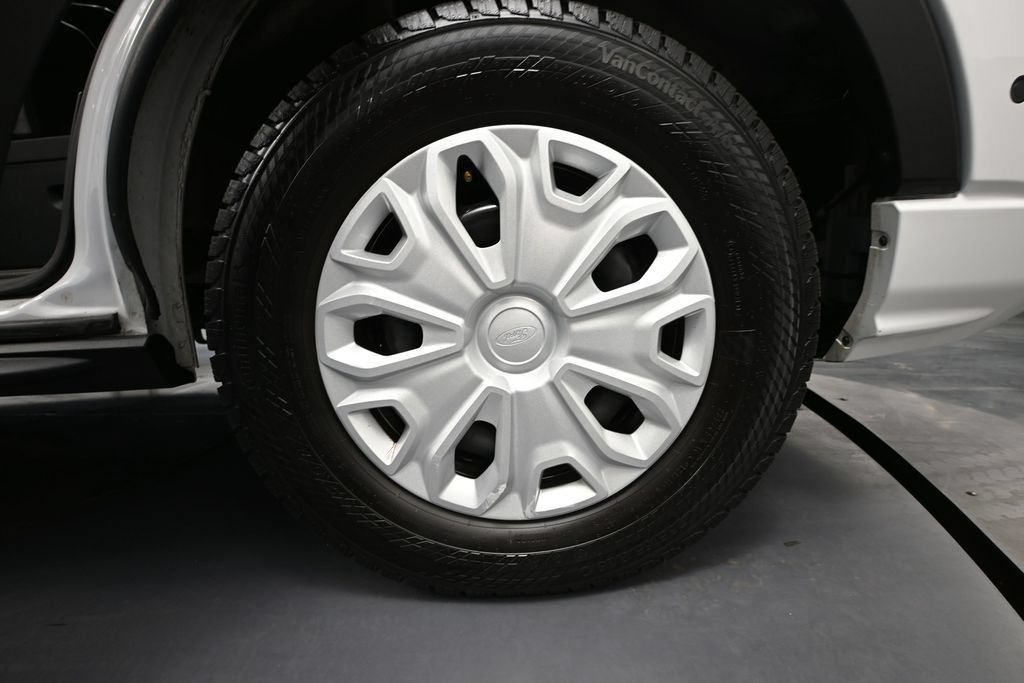 Used 2025 Ford Transit 350 XLT RWD image 12