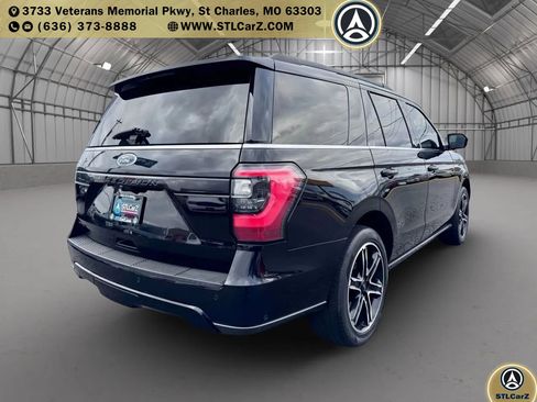 Used 2019 Ford Expedition Limited w/ Equipment Group 303A image 3