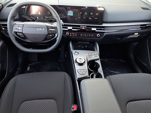 New 2026 Kia Sportage S image 21