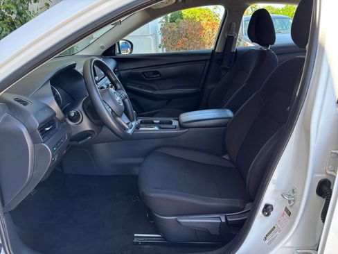 Used 2025 Nissan Sentra S FWD image 24