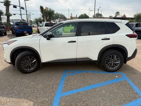 Certified 2023 Nissan Rogue S FWD image 4
