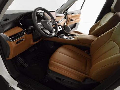 Used 2022 INFINITI QX60 Sensory w/ Vision Package AWD/4WD image 15