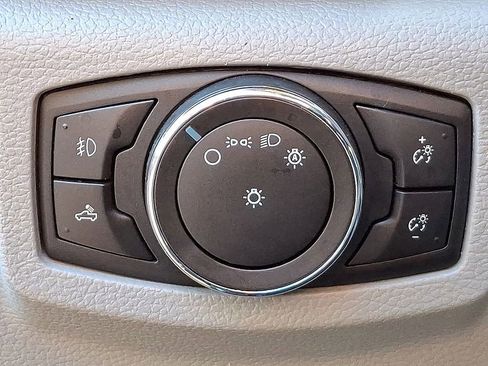 Used 2022 Ford F450 Limited w/ FX4 Off-Road Package image 24